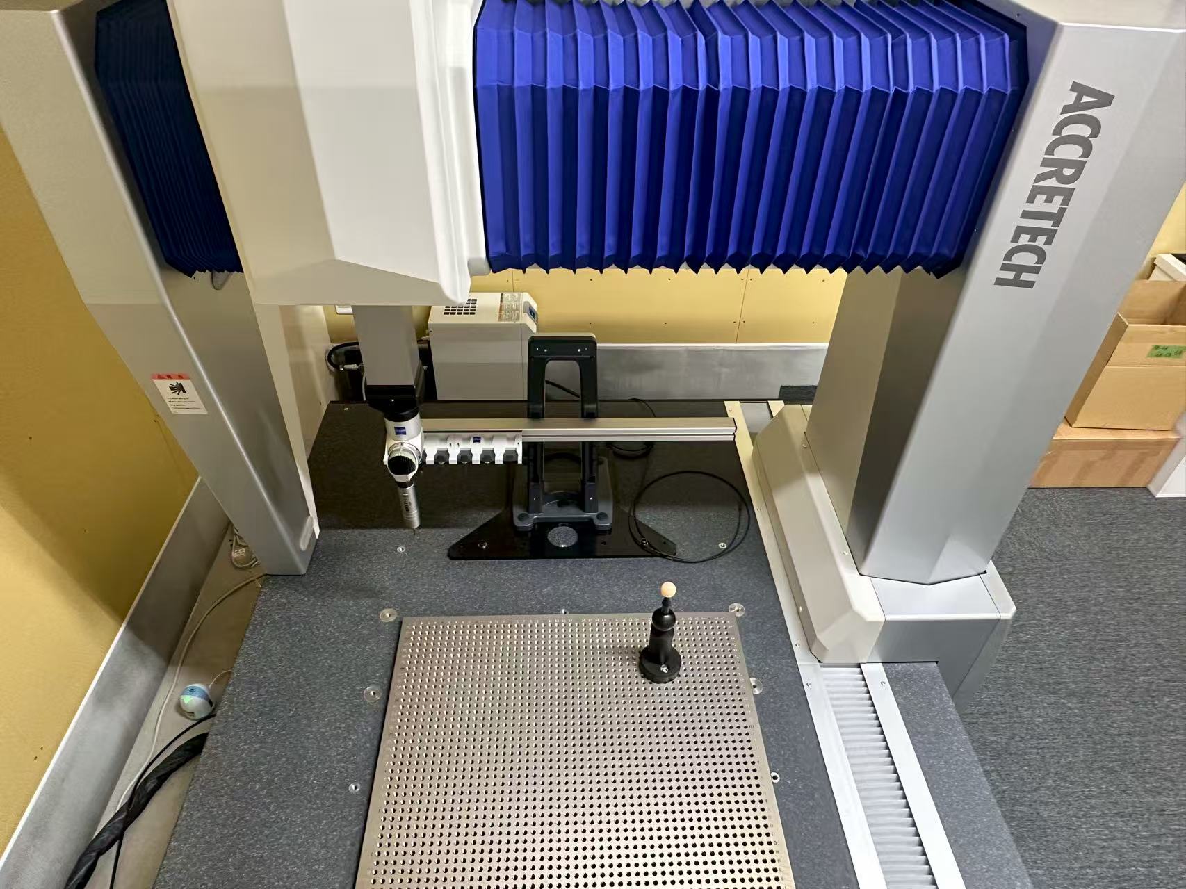 精密加工事業部